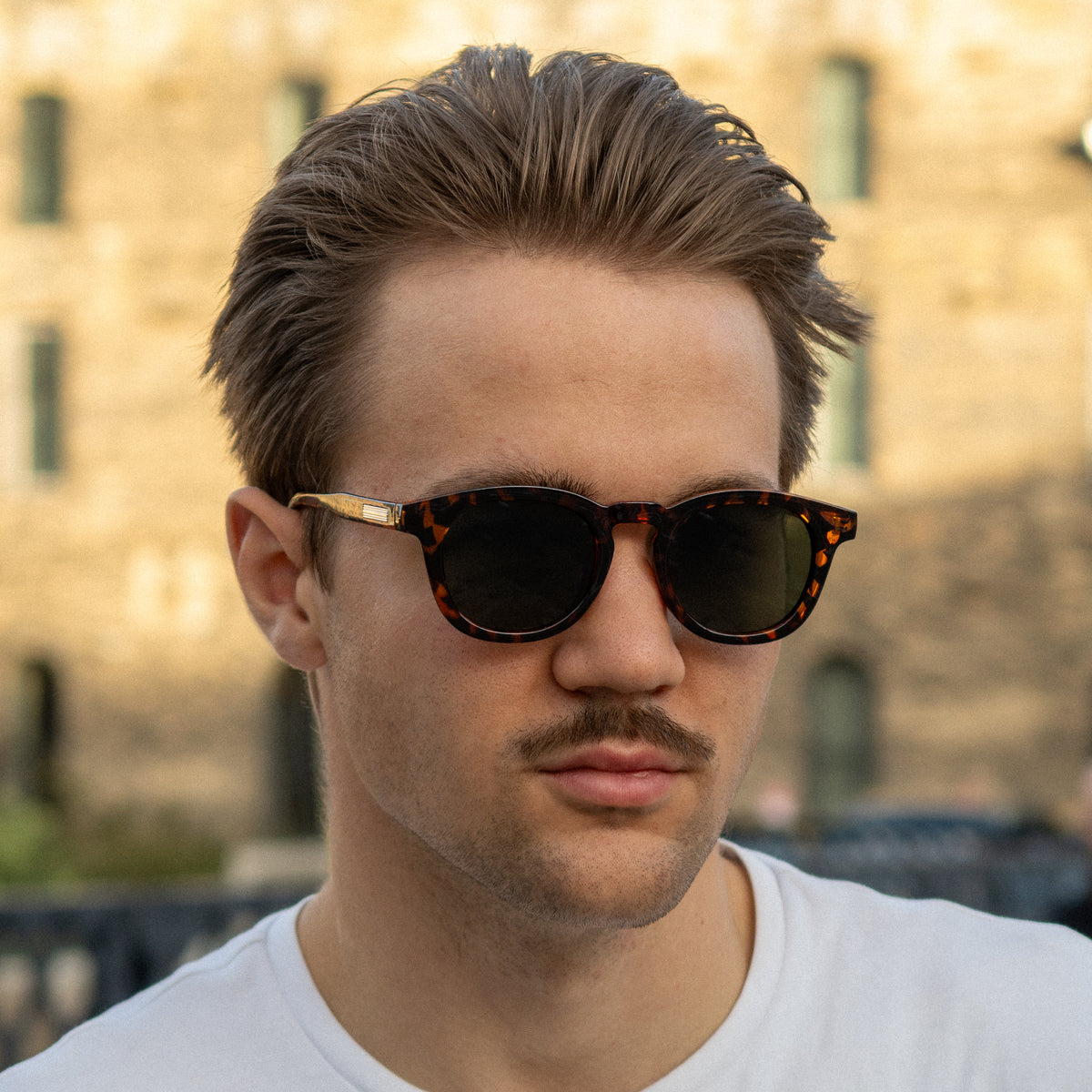 The Porto Cervo – Tortoiseshell Frame / Black Lens