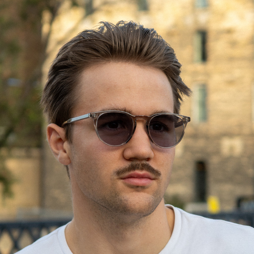The Saint-Tropez – Gray Frame / Black Lens