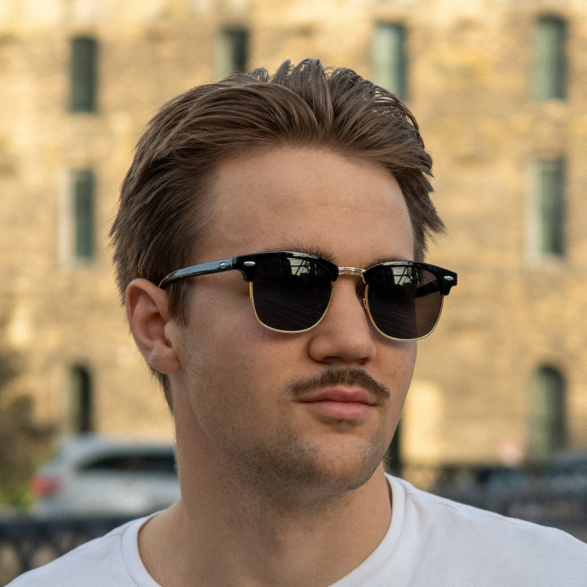 The Browline Classic – Gold Frame / Black Lens