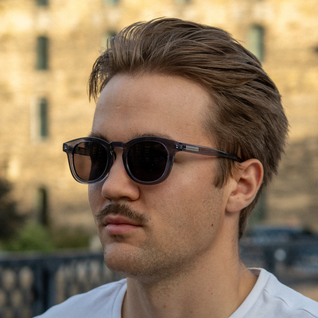 The Porto Cervo – Gray Frame / Silver Lens