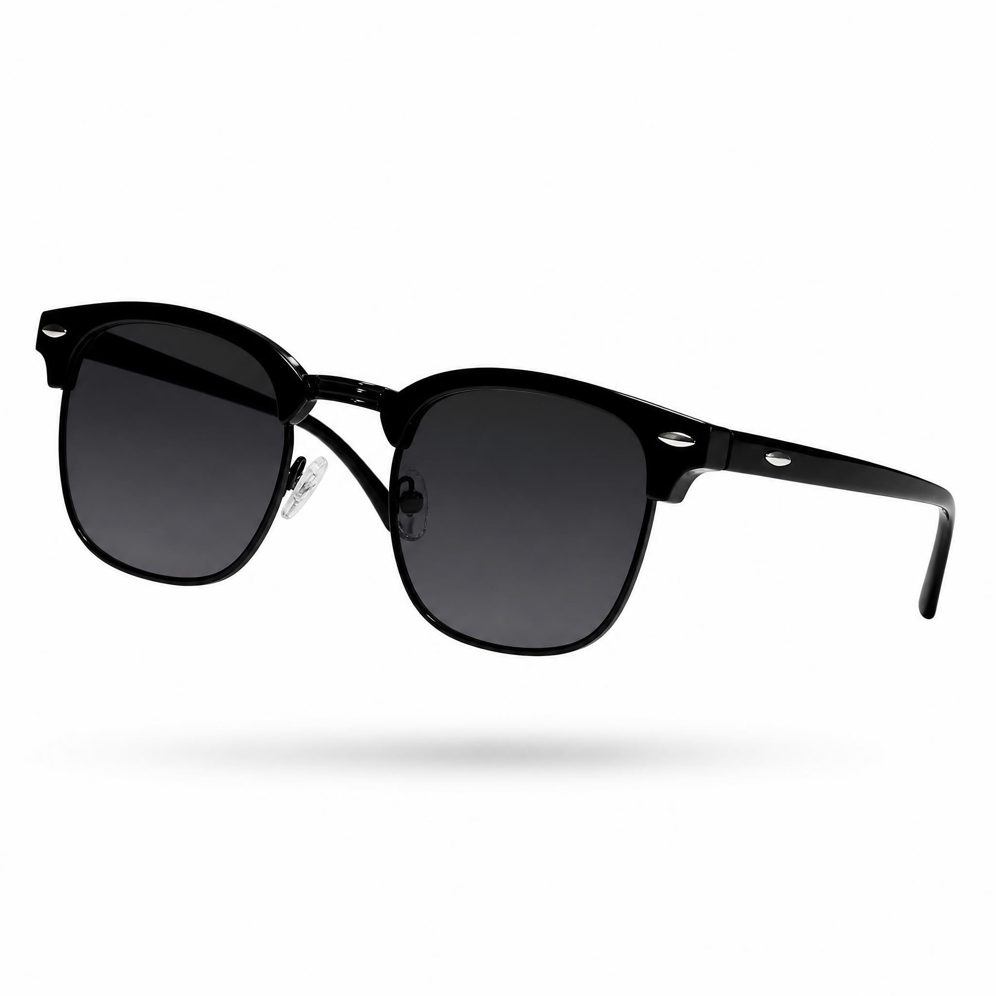 The Clubmaster Classic – Black Frame / Black Lens