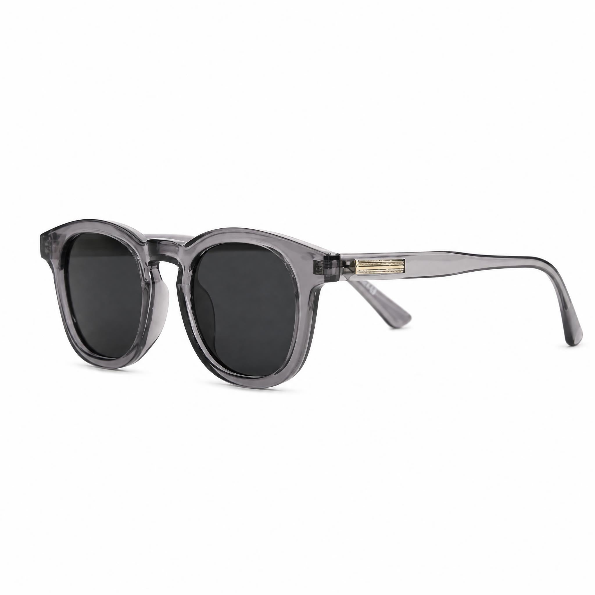 The Porto Cervo – Gray Frame / Silver Lens